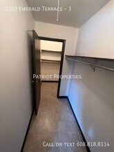 1203 Emerald Terrace, Unit 3 in Sun Prairie, WI - Building Photo - Building Photo