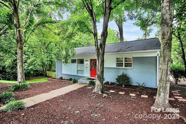 1331 Seneca Pl in Charlotte, NC - Building Photo - Building Photo