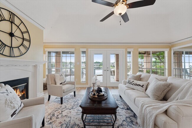 225 Capetown Way in Montgomery, TX - Building Photo - Building Photo