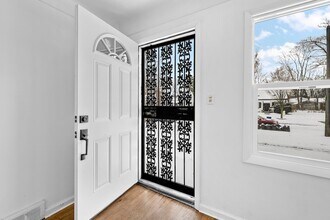 18525 Westmoreland Rd in Detroit, MI - Building Photo - Building Photo