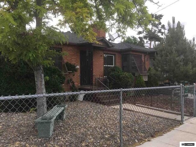 property at 401 Burns St