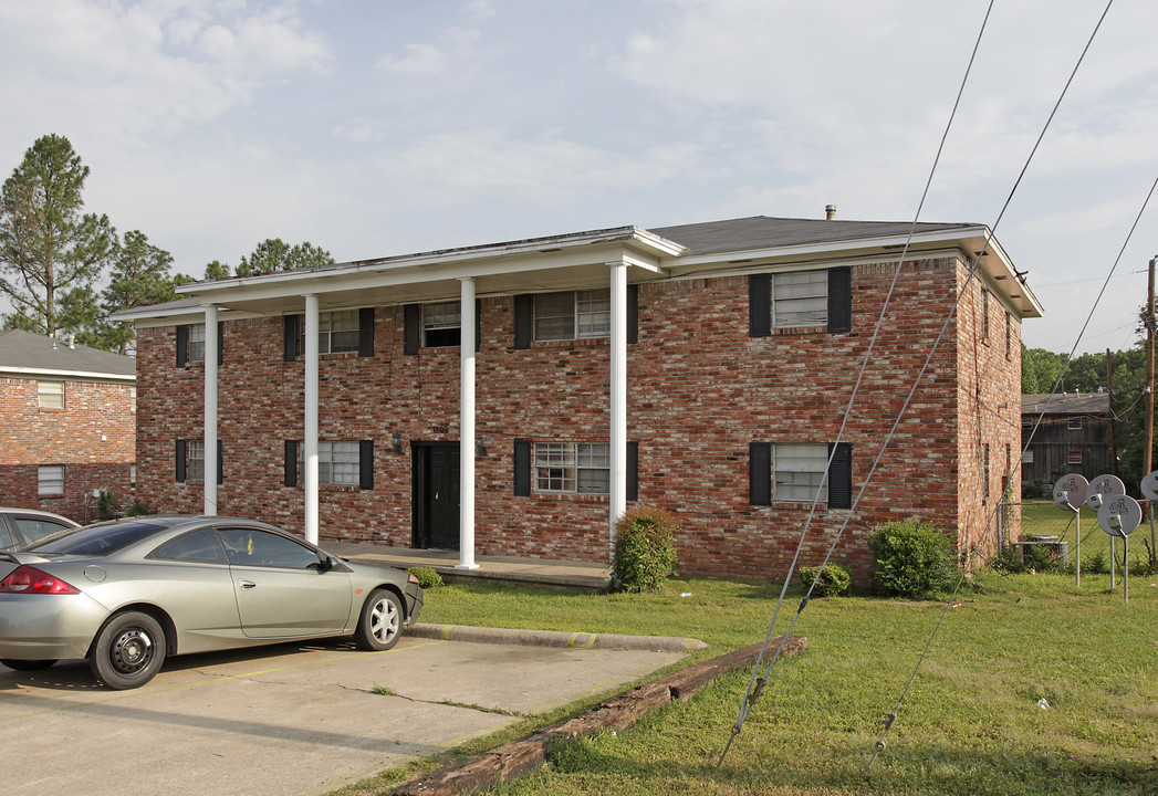 1809-1813 W 44th St in North Little Rock, AR - Building Photo