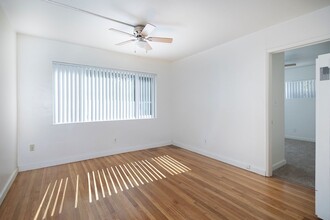 Aztec Lofts Apartments in San Diego, CA - Foto de edificio - Interior Photo