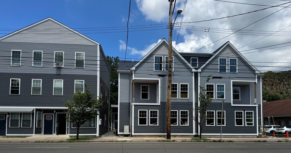 1085 Whalley Ave in New Haven, CT - Building Photo