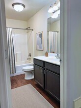 Bentwood Townhomes in St. Louis, MO - Building Photo - Building Photo