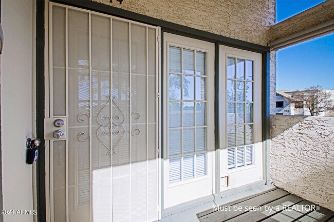 30 E Brown Rd-Unit -2014 in Mesa, AZ - Building Photo - Building Photo