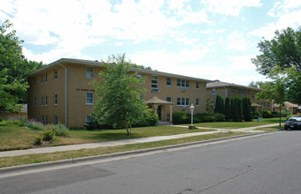 Amber Court in Edina, MN - Building Photo - Building Photo