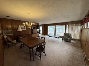 46 Tumblebrook Ln in West Hartford, CT - Building Photo - Building Photo