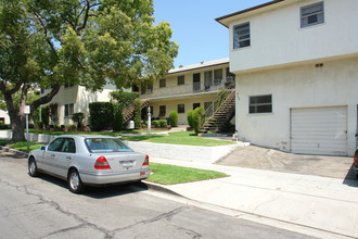 540 N 6th St in Burbank, CA - Building Photo - Building Photo