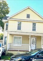 309 May St, Unit 1st Floor in Lockport, IL - Building Photo
