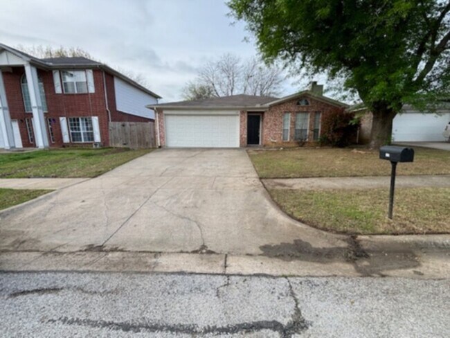 property at 324 Moss Hill Dr
