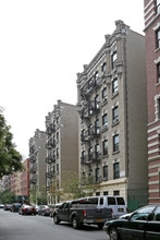 148-158 W 142nd St in New York, NY - Building Photo - Building Photo