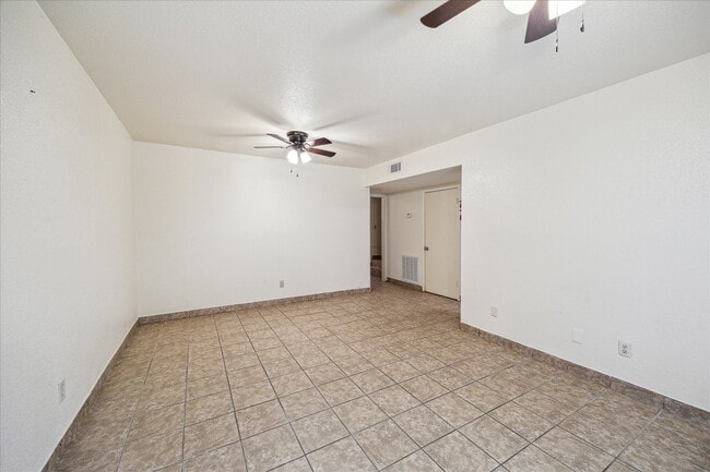 3003 Falk Ct in La Porte, TX - Building Photo - Building Photo