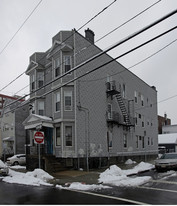40 Bleecker St in Jersey City, NJ - Building Photo