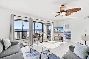 8350 Estero Blvd, Unit 331 in Fort Myers Beach, FL - Building Photo