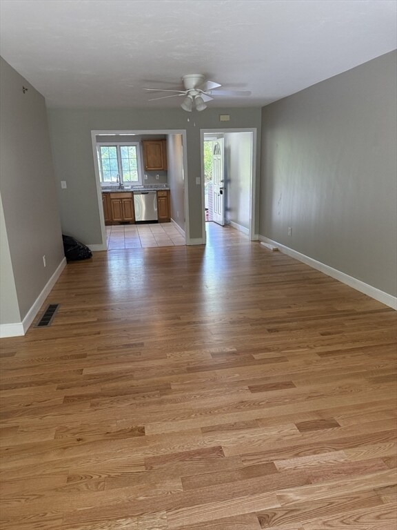 27 Shawmut Ave in Weymouth, MA - Building Photo - Building Photo