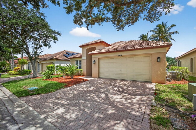 5008 Elpine Way in West Palm Beach, FL - Building Photo - Building Photo