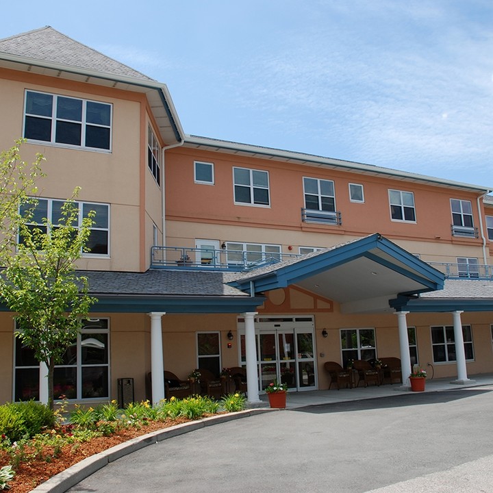 Manor at Market Square Senior Living in Reading, PA - Building Photo