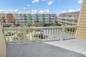7820 Seawall Blvd in Galveston, TX - Building Photo - Building Photo
