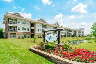 The View at Polaris in Columbus, OH - Building Photo - Building Photo