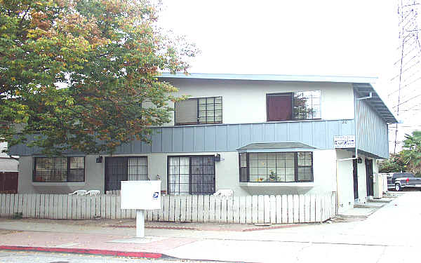 207 Gramercy Pl in San Jose, CA - Foto de edificio - Building Photo