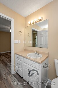 1318 Pointer Dr SW photo'