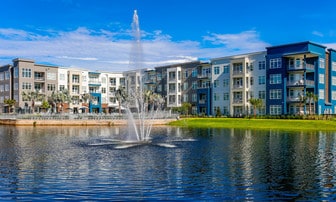 Solstice Apartments in Orlando, FL - Building Photo