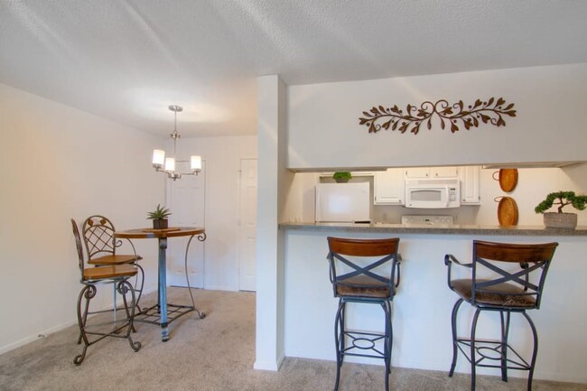 Annandale Gardens Apartments in Olive Branch, MS - Foto de edificio - Building Photo