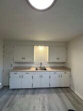 32910 Barton St in Garden City, MI - Building Photo - Building Photo