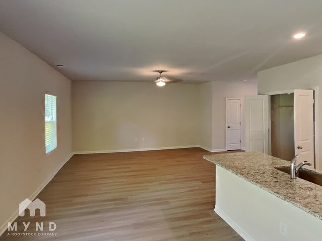6232 Lowe Ln in Charlotte, NC - Building Photo - Building Photo