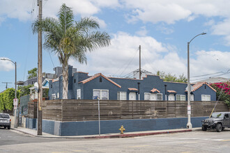 523 Main St in Venice, CA - Building Photo - Primary Photo