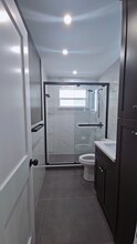 844 W 9th St in Riviera Beach, FL - Building Photo - Building Photo