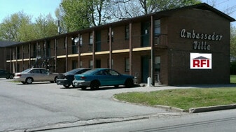 Ambassador Villas in Owensboro, KY - Building Photo