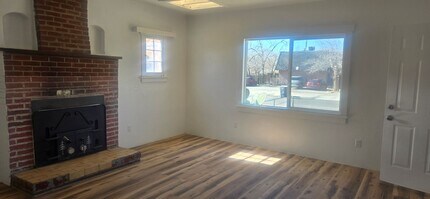 316 Girard Blvd SE in Albuquerque, NM - Building Photo - Building Photo