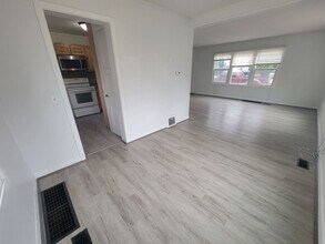 1318 Perkins Ave in Richland, WA - Building Photo - Building Photo