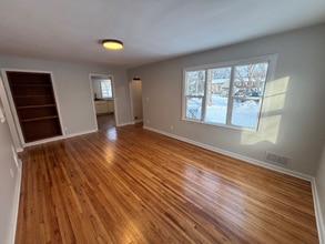 611 2nd Ave S in Grand Forks, ND - Foto de edificio - Building Photo