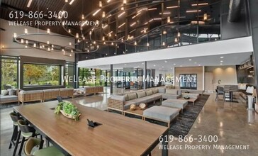 11050 Solstice Wy in San Diego, CA - Building Photo - Building Photo