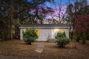 2113 Rambow Ave SW in Birmingham, AL - Building Photo