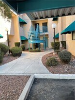 4360 Woodpine Dr in Las Vegas, NV - Building Photo