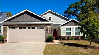 6425 Brawley Ann Dr in Charlotte, NC - Building Photo