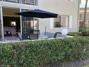 215 Cypress Way E-Unit -C4 in Naples, FL - Building Photo - Building Photo
