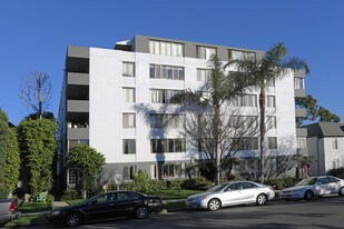 Rodeo Drive Apartments For Rent Beverly Hills Ca 468 South Roxbury Apartments