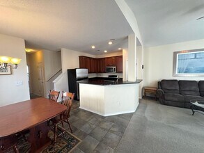 320 Kiskadee Loop in Conway, SC - Building Photo - Building Photo