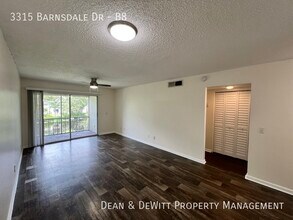 3315 Barnsdale Dr in Largo, FL - Building Photo - Building Photo