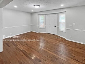 508 Highland Dr in White House, TN - Building Photo - Building Photo