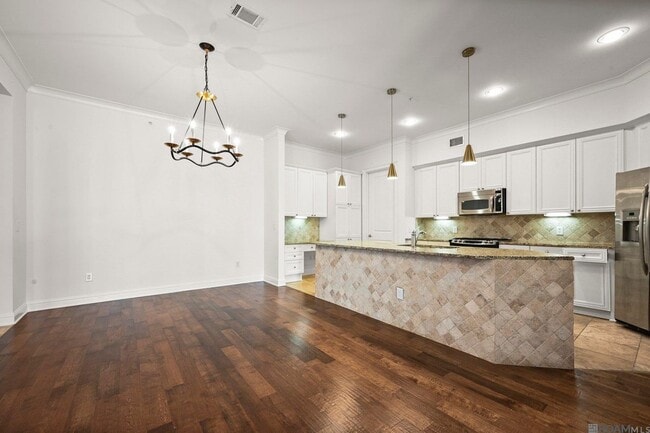 998 Stanford Ave in Baton Rouge, LA - Building Photo - Building Photo