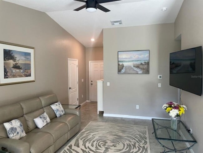 2966 Bay City Terrace in North Port, FL - Building Photo - Building Photo