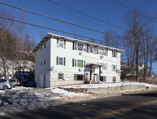 223 Wolcott St in Waterbury, CT - Building Photo - Building Photo