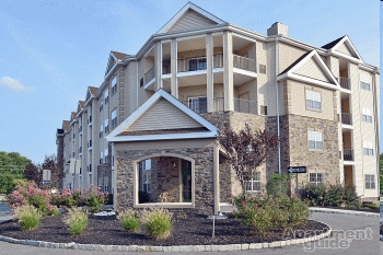 Cove at Riverwinds in West Deptford, NJ - Foto de edificio