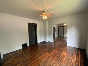 909 N Griffin St in Danville, IL - Building Photo - Building Photo